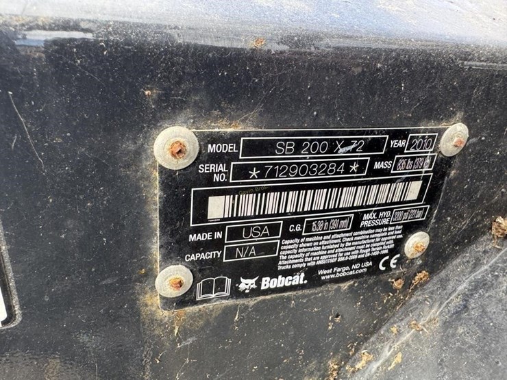 bobcat-sb200-snowblower---off-site-image-5