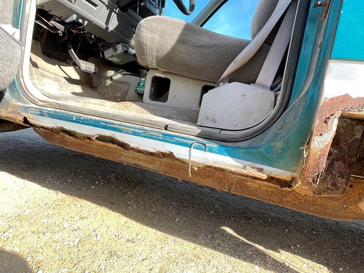 1993-gmc-2500-image-32