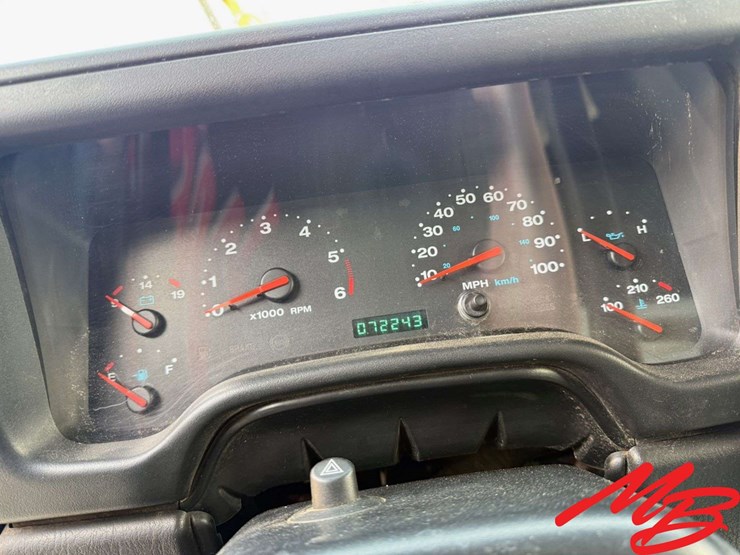 2004-jeep-wrangler-sport-image-30