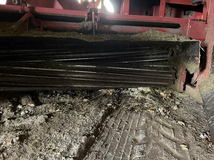 #6040-•-case-dcx161-discbine-image-14