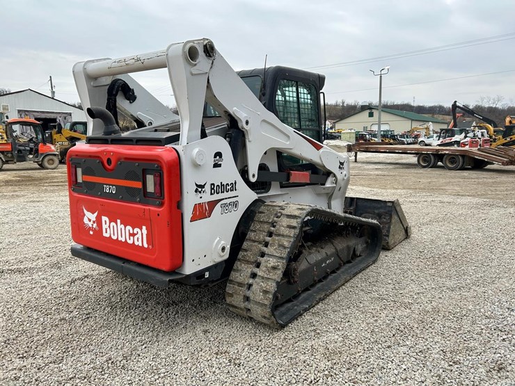 2023-bobcat-t870-image-4
