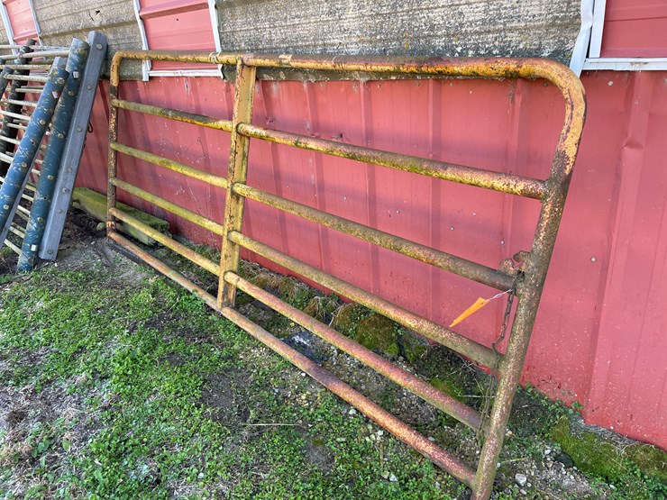 #6049-•-(1)-10'-sioux-steel-gate-image-1