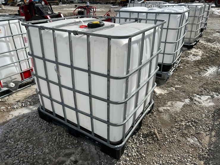 water-tank-tote-image-2