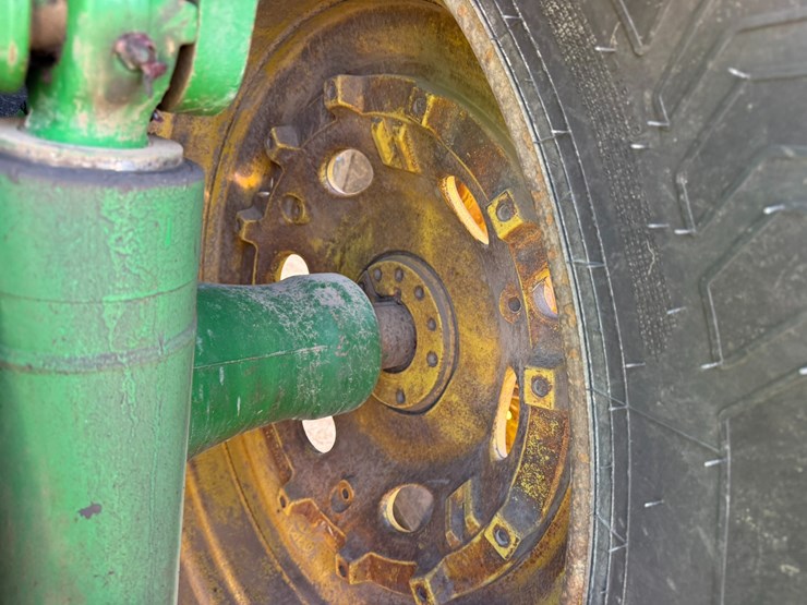 2007-john-deere-8230-image-21