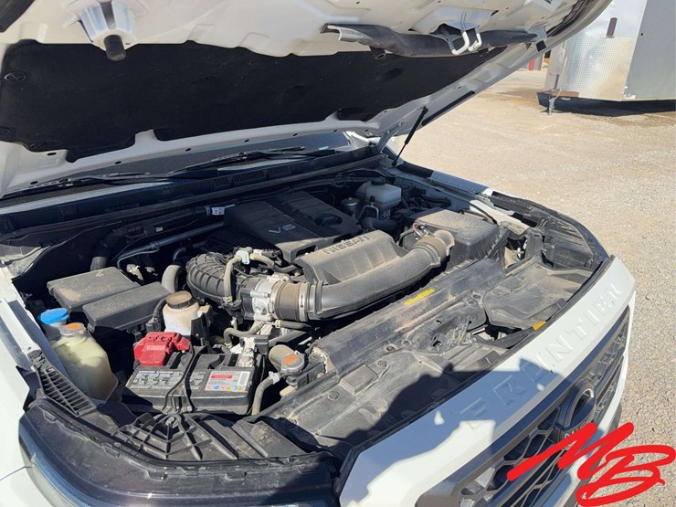 2022-nissan-frontier-sv-image-16