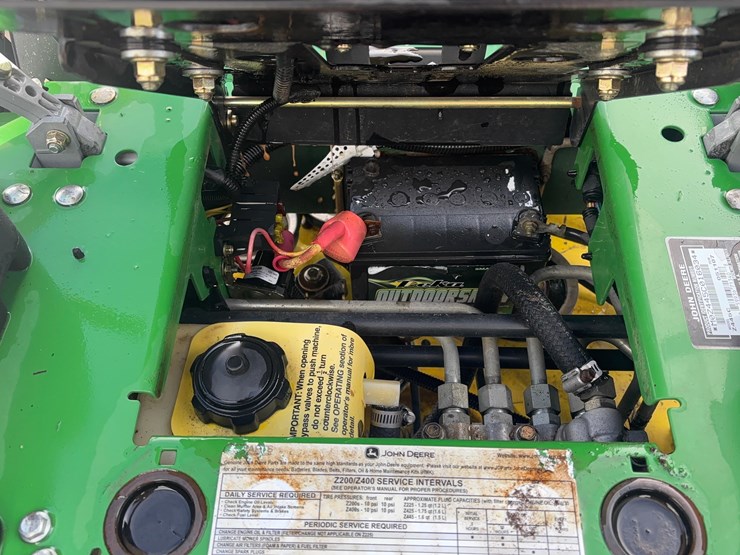 john-deere-z445-image-5