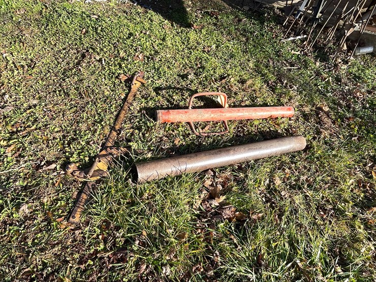 #6094-•-(2)-post-pounders-image-3