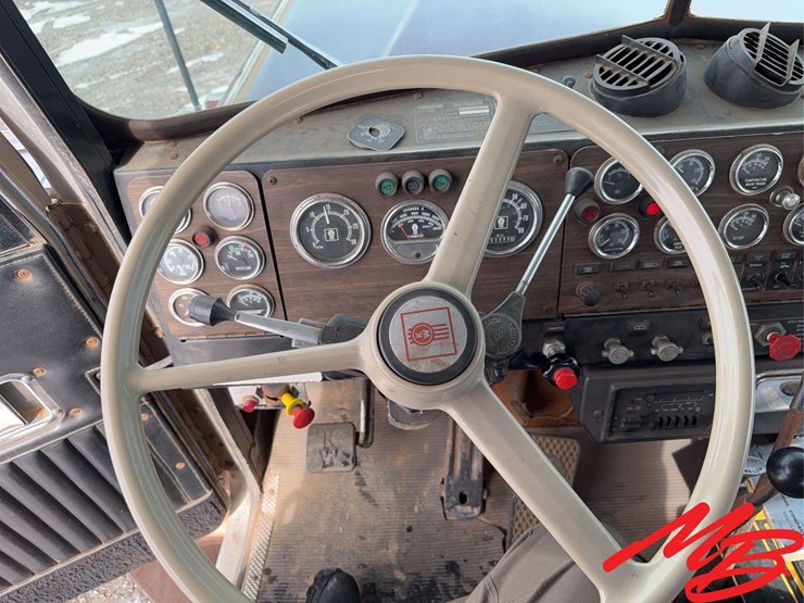 1982-kenworth-c500-image-27