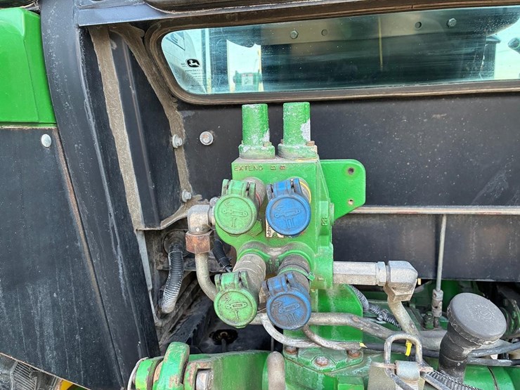 john-deere-5085e-image-17