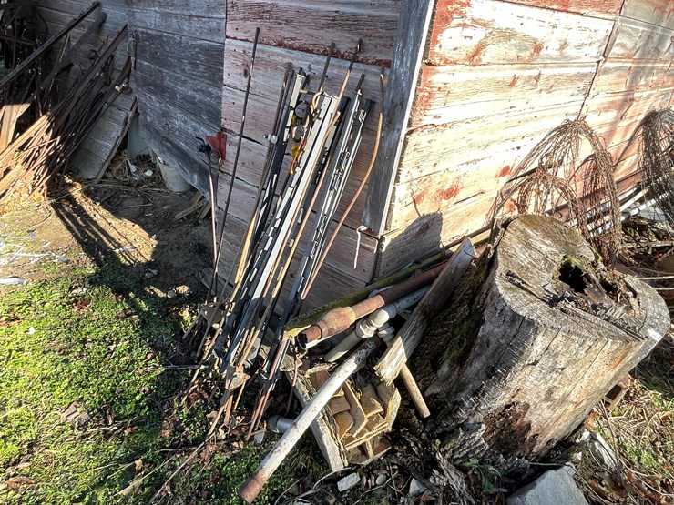 #6059-•-assortment-of-posts-image-3