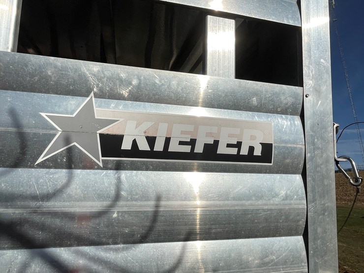 #6019-•-2014-kiefer-aluminum-cattle-trailer-(wi-title-in-delay)-image-8