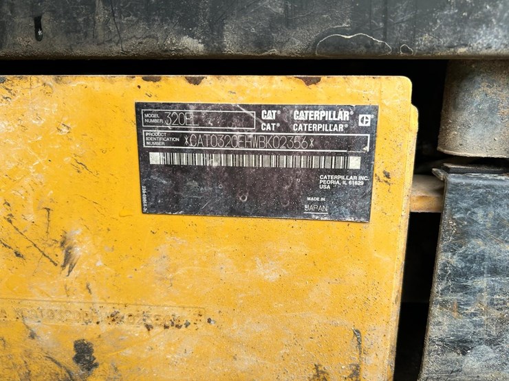 caterpillar-320e-image-28