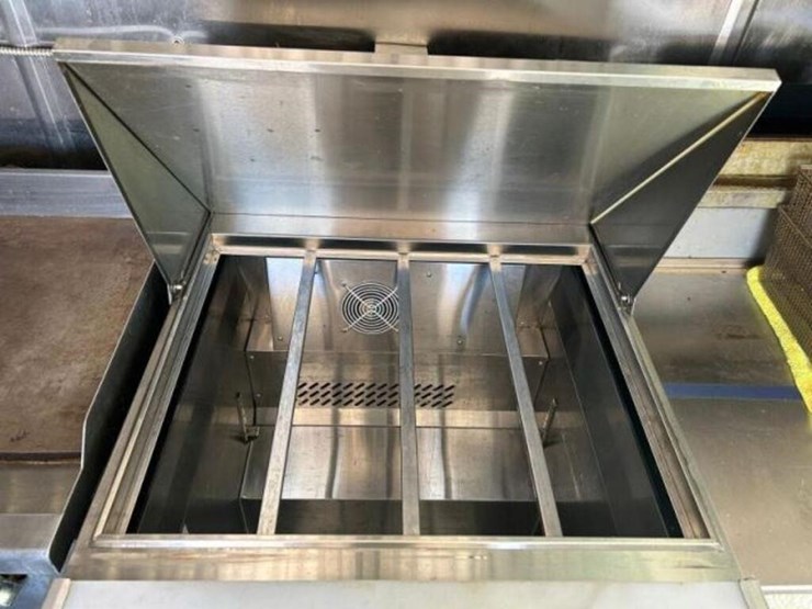 2007-ford-l-image-25