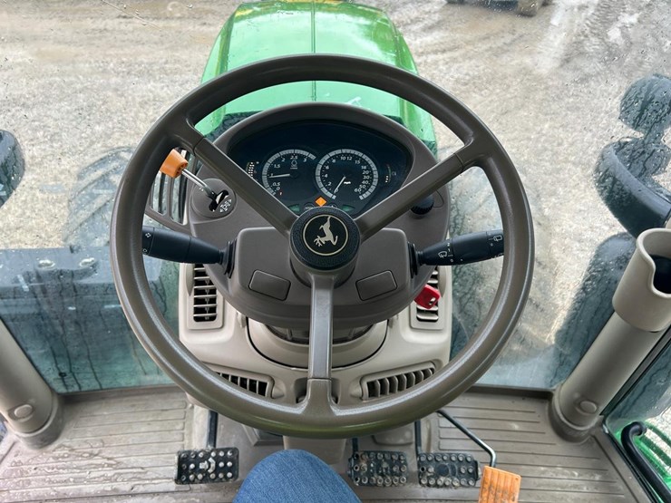 2019-john-deere-6155r-image-23