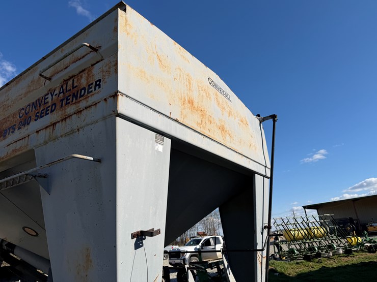 2004-convey-all-bts240-image-17