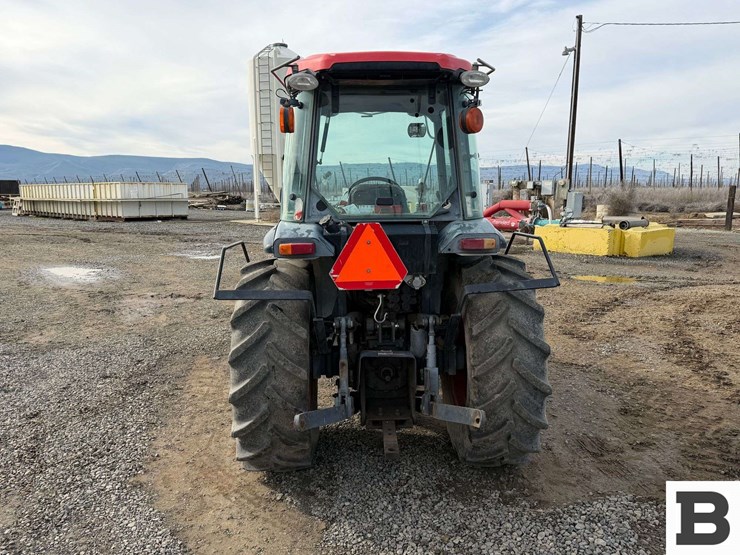 2016-kubota-m8540hd-image-4