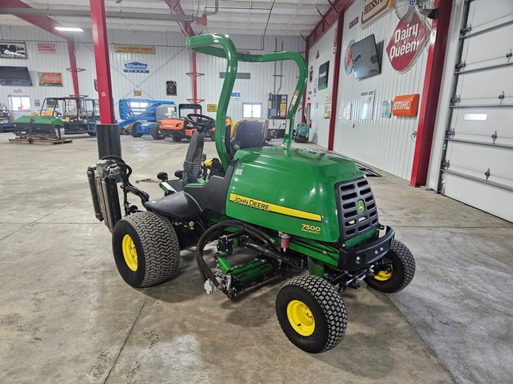 john-deere-7500-image-3