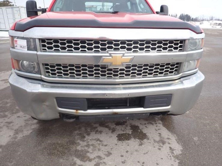 2019-chevrolet-silverado-3500hd-image-53