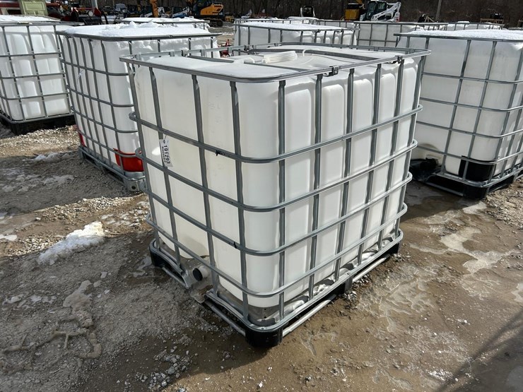 water-tank-tote-image-2