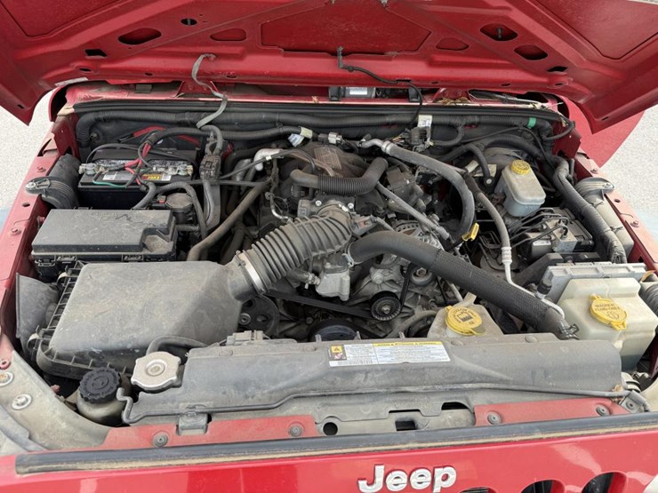 2008-jeep-wrangler-sport-image-17