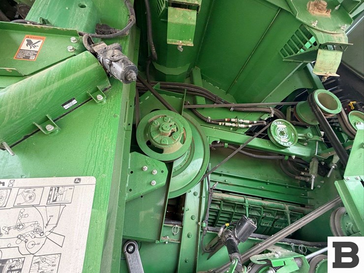 2023-john-deere-s780-image-41