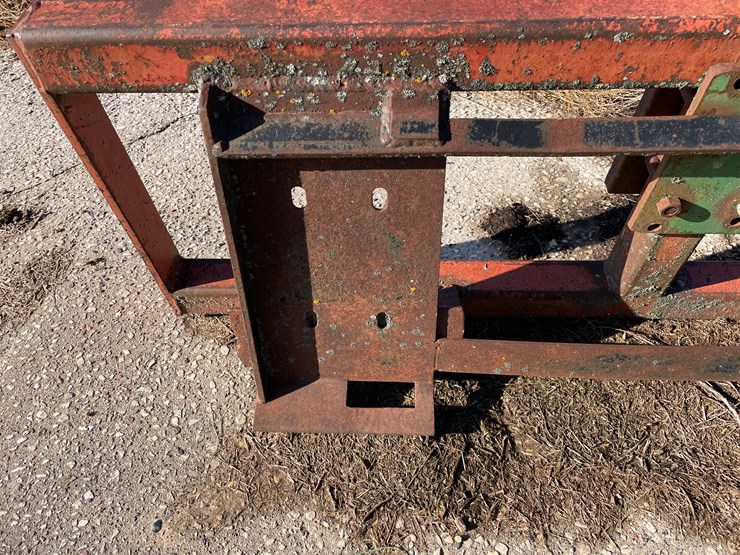 #6050-•-skid-steer-mount-bale-mover-image-13