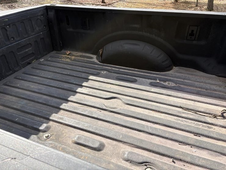 2017-ford-f250-xl-image-12