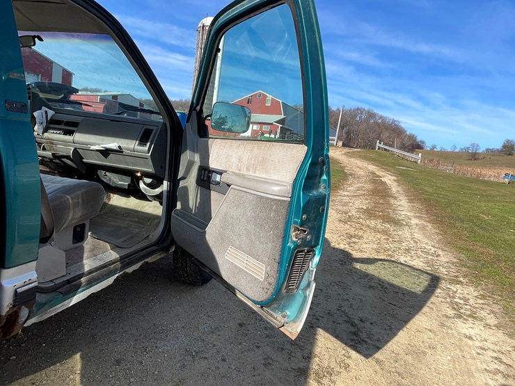 1993-gmc-2500-image-33