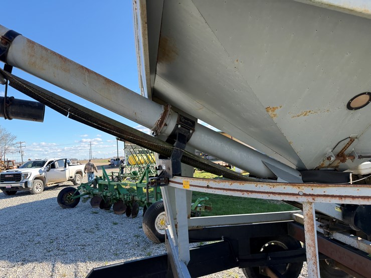 2004-convey-all-bts240-image-25