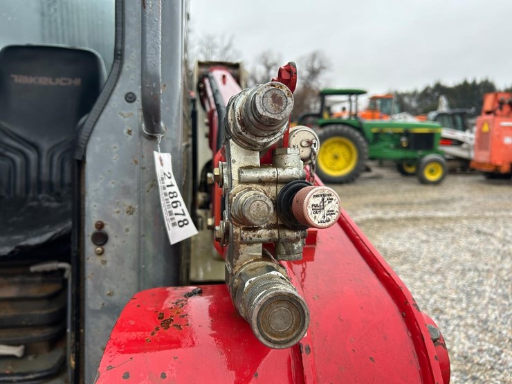 takeuchi-tl12-image-11