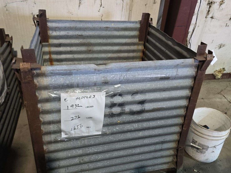 3'-x-3'-scrap-bin-image-1