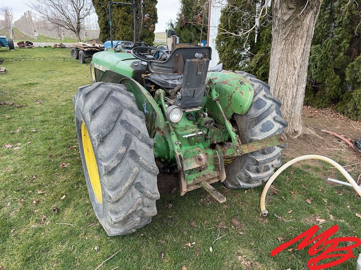 john-deere-2240-image-10