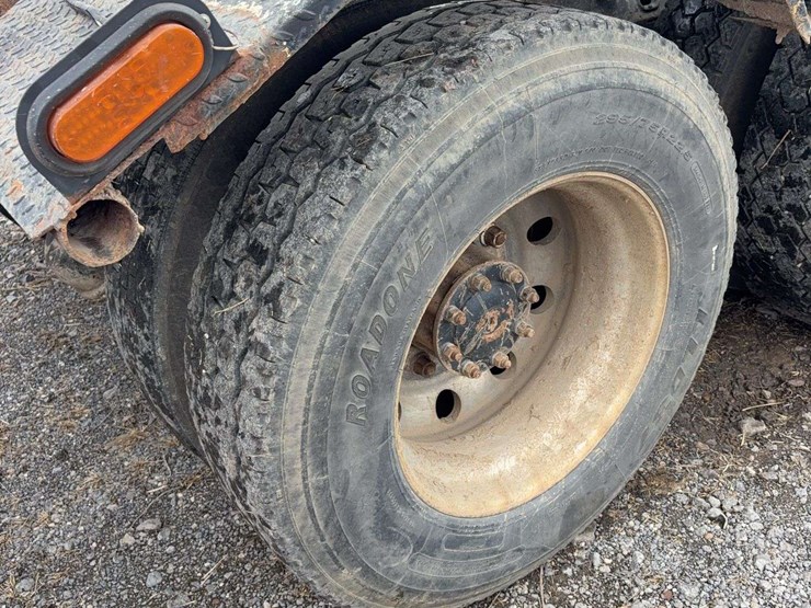 2006-international-8600-image-28