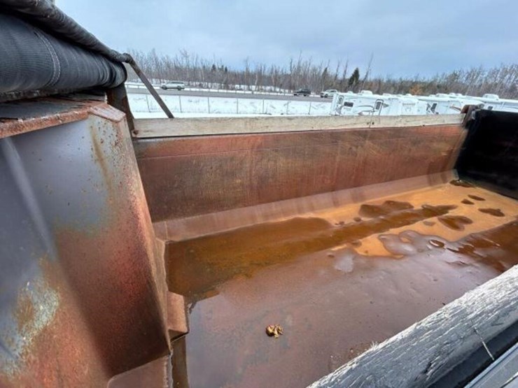 2017-western-star-4700-image-50