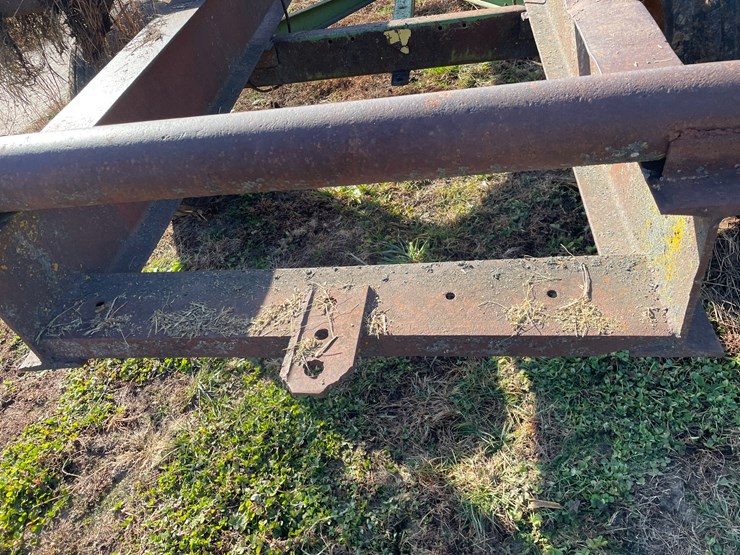 #6035-•-homemade-bale-mover-on-running-gear-image-7