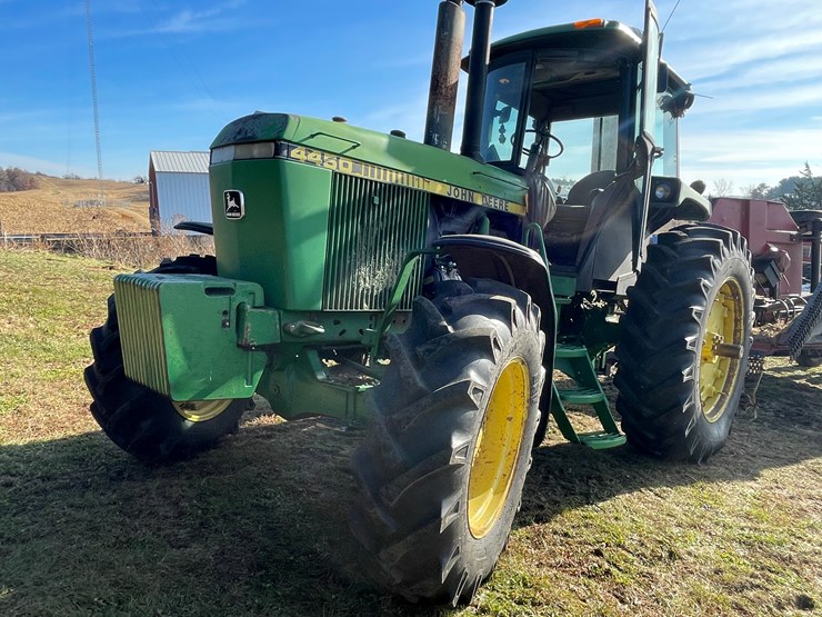 john-deere-4450-image-1