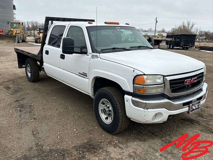 2007-gmc-3500-image-3