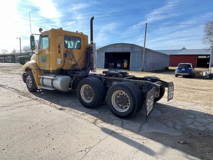 #6036-•-2009-freightliner-semi-(wi-title-in-delay)-image-7