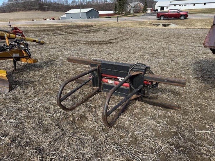 universal-mount-bale-squeeze---off-site-image-1