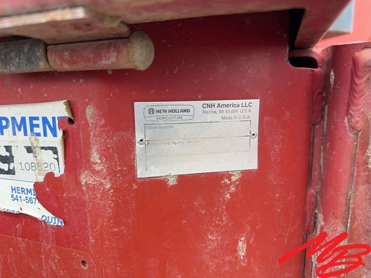 new-holland-h8040-image-29