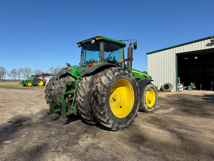 2007-john-deere-8230-image-3