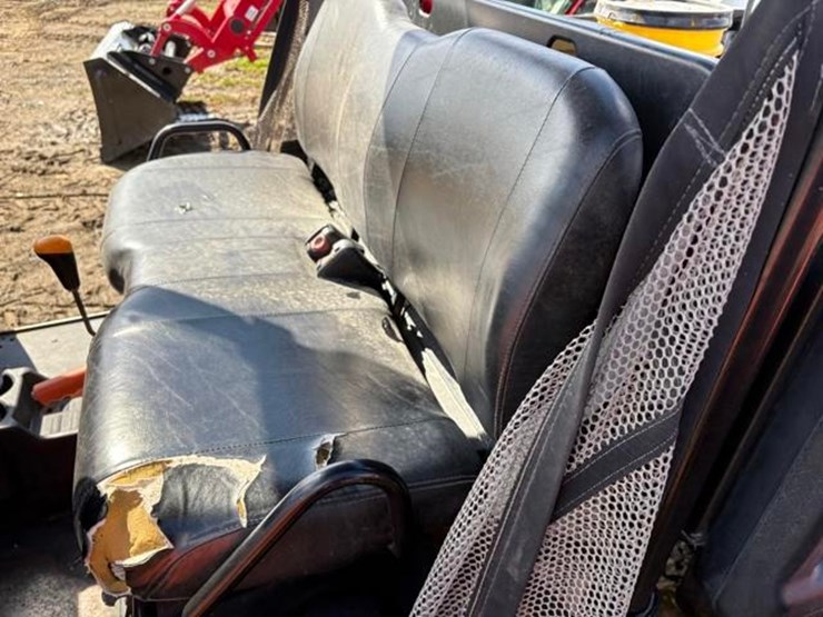 john-deere-gator-image-12