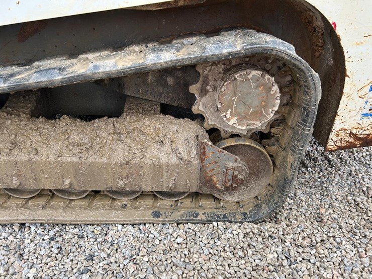 takeuchi-tl12-image-18