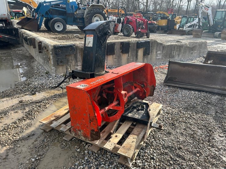 kubota-f2690-image-4