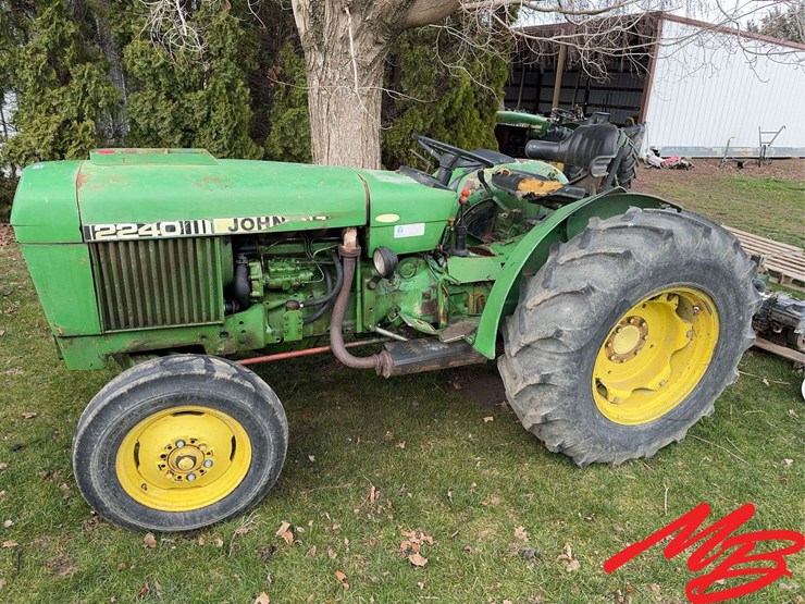 john-deere-2240-image-7