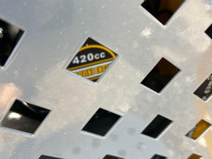 2025-sdlanch-sdll60-mini-crawler-skid-steer-image-12