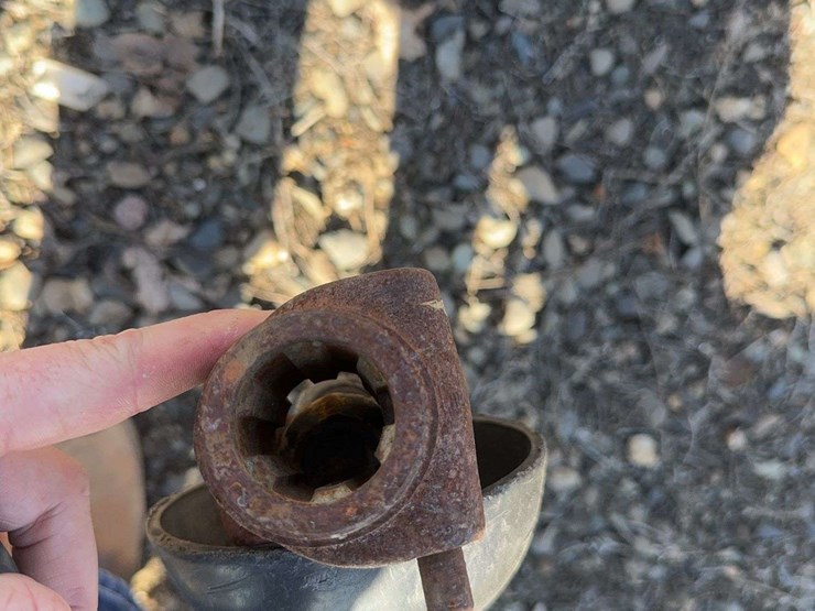 new-holland-195-image-10