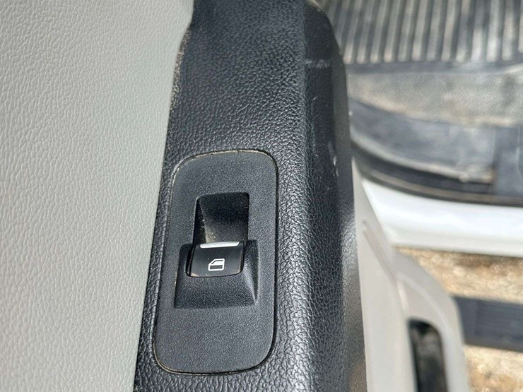 2019-ford-f250-xl-image-31