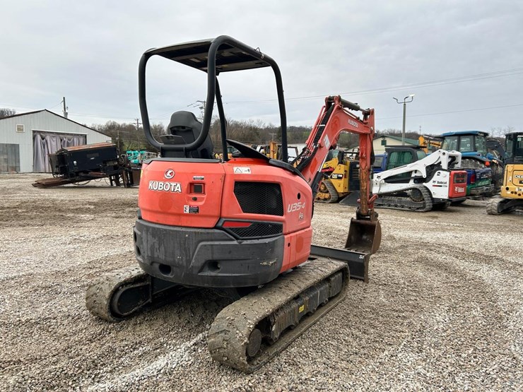 2015-kubota-u35-4-image-4
