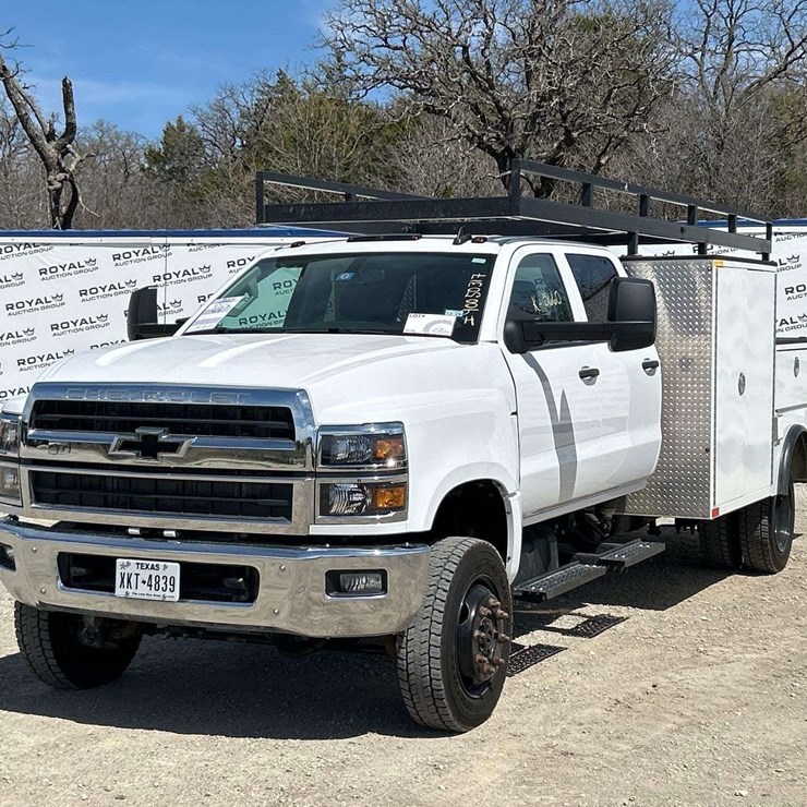 2022 CHEVROLET SILVERADO 6500HD